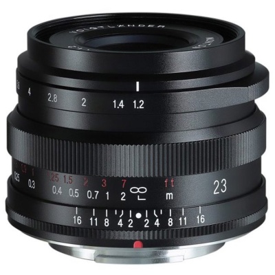 Cosina představila další objektivy pro Nikon Z a Fujifilm X 