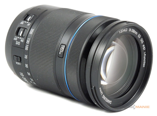 Samsung 18-200mm F3.5-6.3 ED OIS