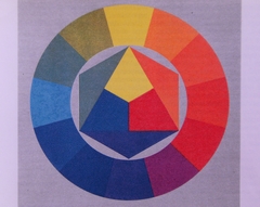 FinePix F480: levný kompakt se širokoúhlým objektivem