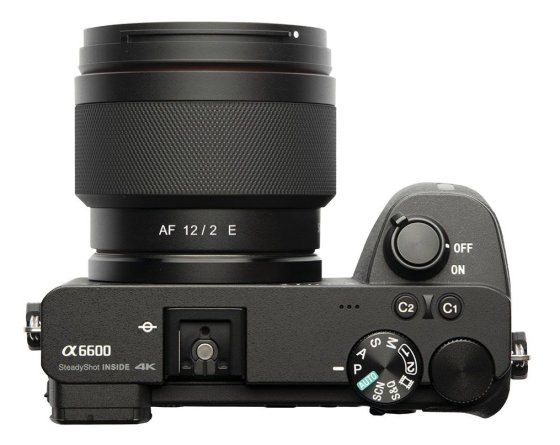 Samyang uvádí AF 12mm F2 E nejen pro astrofotografii