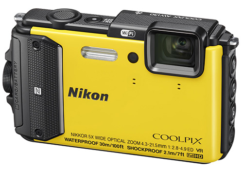 Kompakt Nikon Coolpix AW130 s možností ponoru až do 30 metrů