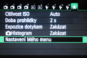 Canon EOS M: první pokus