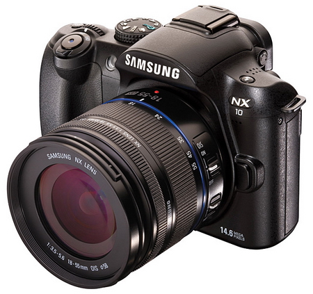 Samsung uvádí NX10: kompakt s výměnnými objektivy