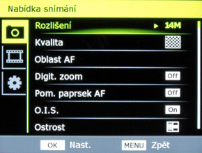 BenQ G1: levný kompakt pro hračičky?