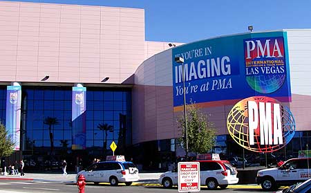 Střípky z výstavy PMA 2007