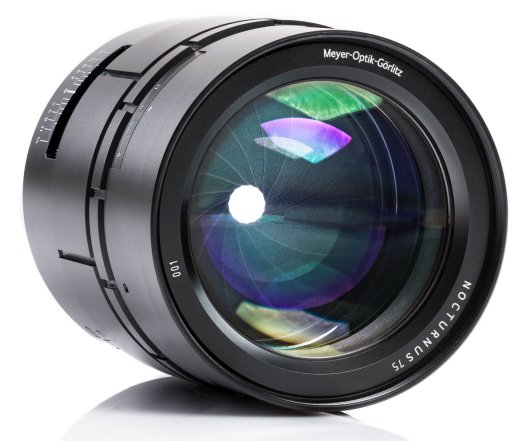 Meyer-Optik uvádí supersvětelný Nocturnus 75mm F0.95