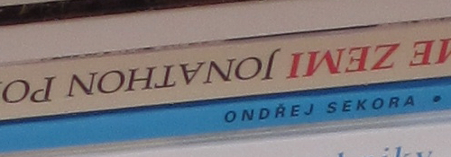 Canon IXUS 300 HS: superstylovka i pro náročné
