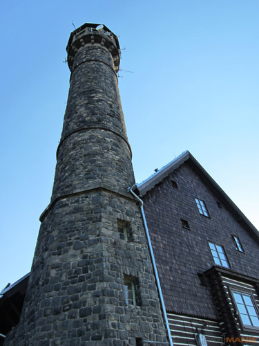 Canon IXUS 300 HS: superstylovka i pro náročné