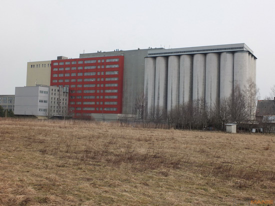 Fujifilm X-S1: jedinečný