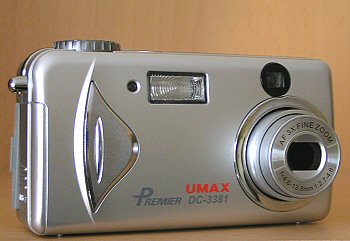 Umax 3381: tři mega za tři tisíce