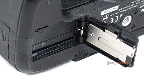 Panasonic Lumix FZ2000: ultrazoom nebo profi kamera?