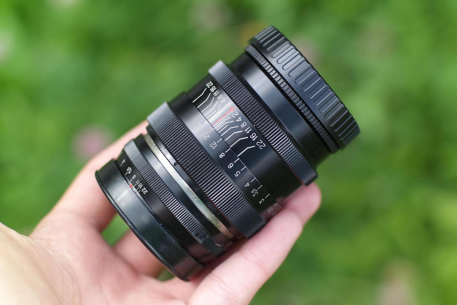 Olympus OM G.Zuiko 50mm f/1.4 "silver-nose"