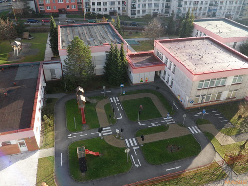 Samsung ST550: jedno LCD nestačí