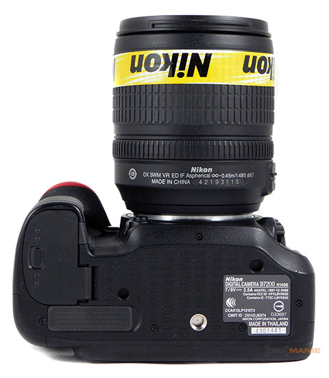 Nikon D7200: přesvědčivé zrcadlo