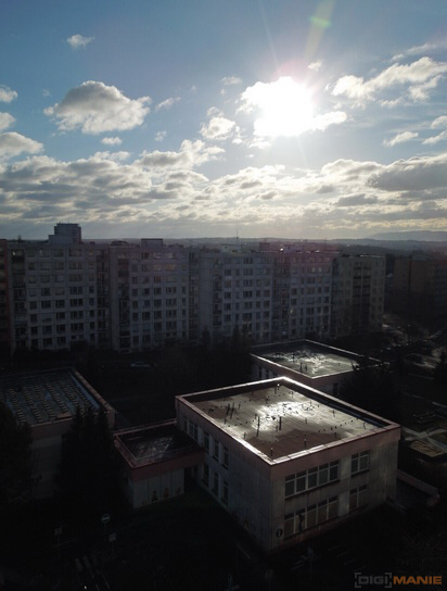 Nikon Coolpix S8200: kapesní mikroskop