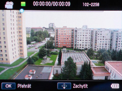 Samsung WB2000: stylová bomba