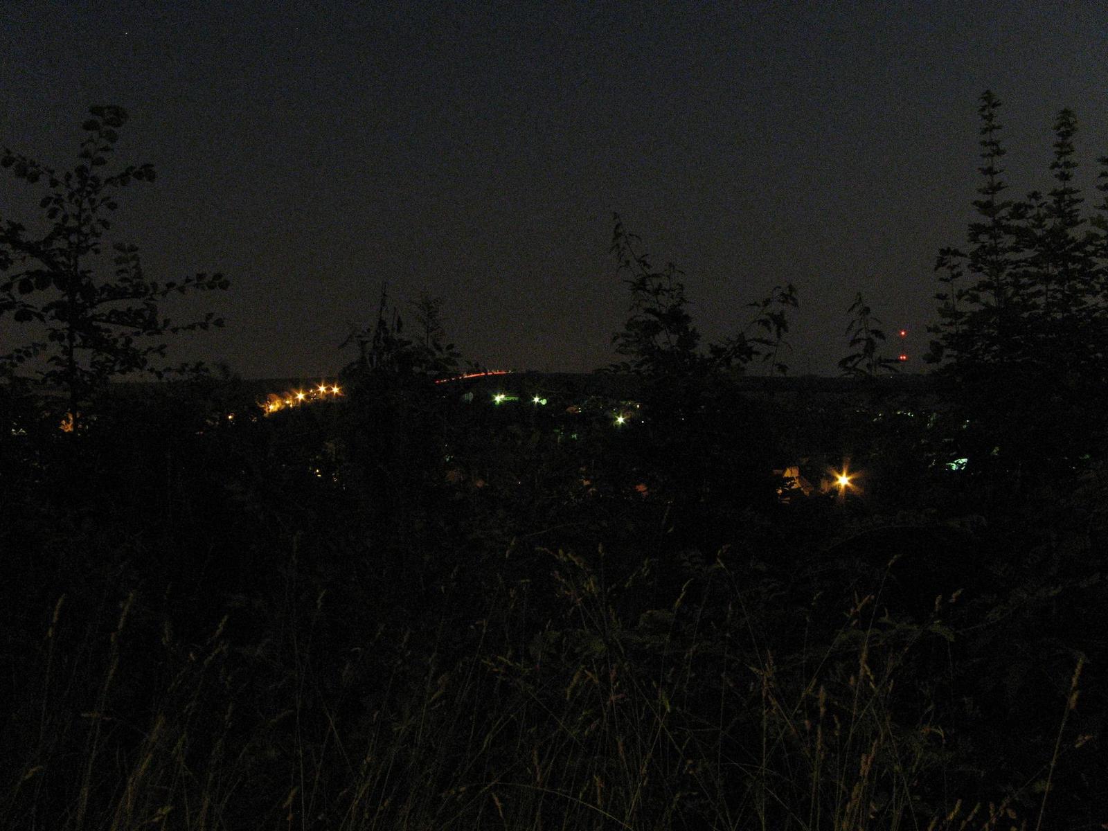 Canon PowerShot A700: Mezi kompaktem a ultrazoomem