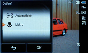 Samsung WB210: dotkněte se 21 milimetrů!