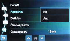 Samsung ST1000: nabitý technologiemi