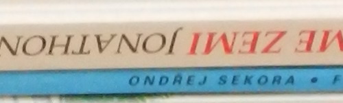 Nikon Coolpix S9100: rudý bojovník