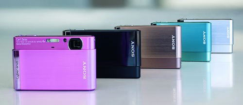 Ultratenké kompakty Sony Cyber-shot T90 a T900