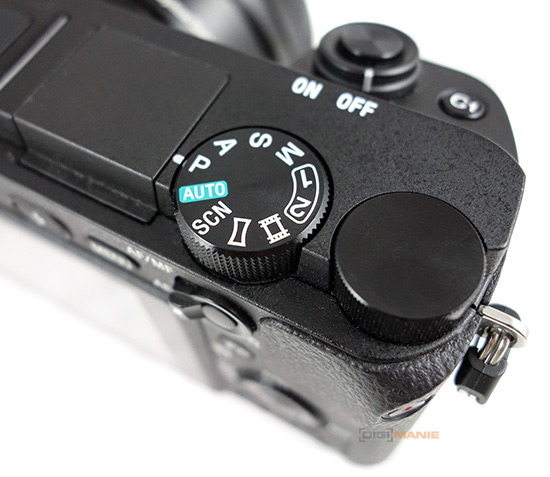 Sony A6300 (ILCE-6300): technologický extrémista