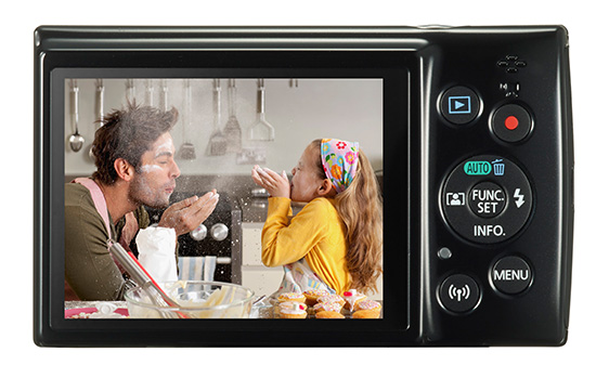 Canon IXUS 180 dostal 10× zoom a Wi-Fi