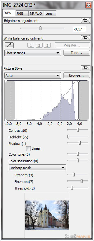 Canon EOS M: první pokus