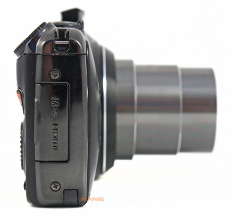 Fujifilm FinePix F300EXR: klame tělem