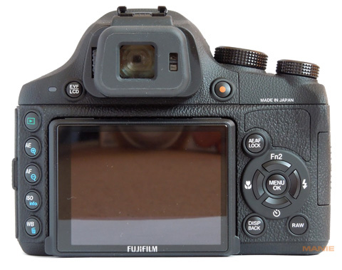 Fujifilm X-S1: jedinečný