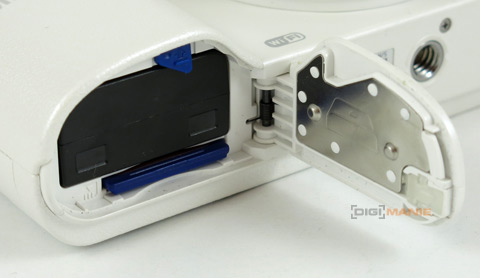 Samsung NX1000: sněhobílý bezdrát