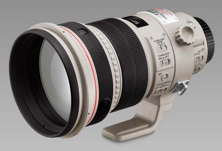 Canon představuje hybridní optickou stabilizaci