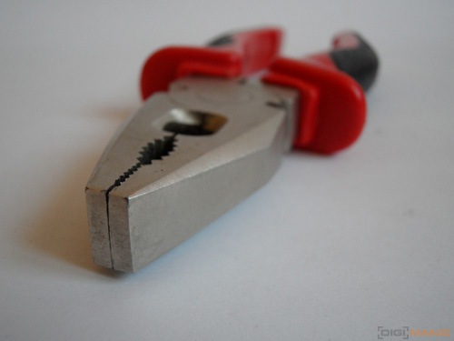 Samsung WB210: dotkněte se 21 milimetrů!