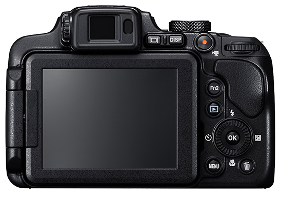 Nikon Coolpix B700 dostal 60× zoom a EVF