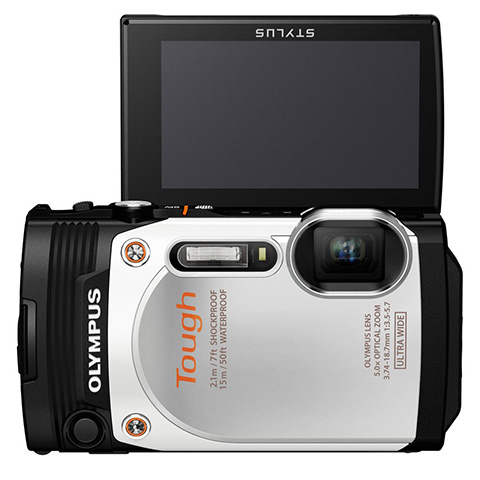 Outdoorový Olympus Stylus Tough TG-860 s Wi-Fi a GPS