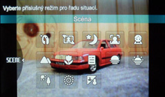 Samsung ST550: jedno LCD nestačí