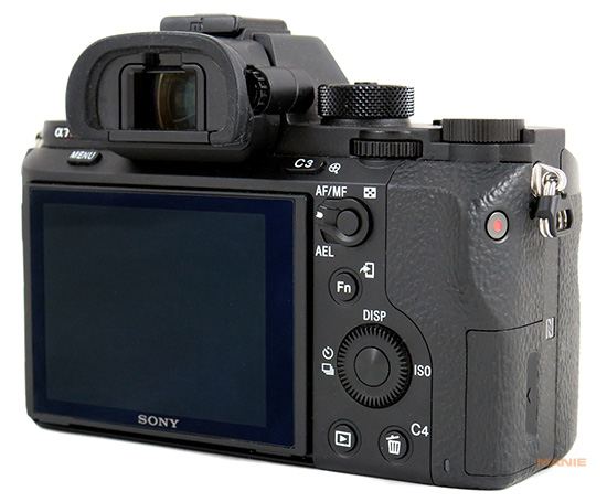 Sony A7R II (ILCE-7RM2): detaily na druhou