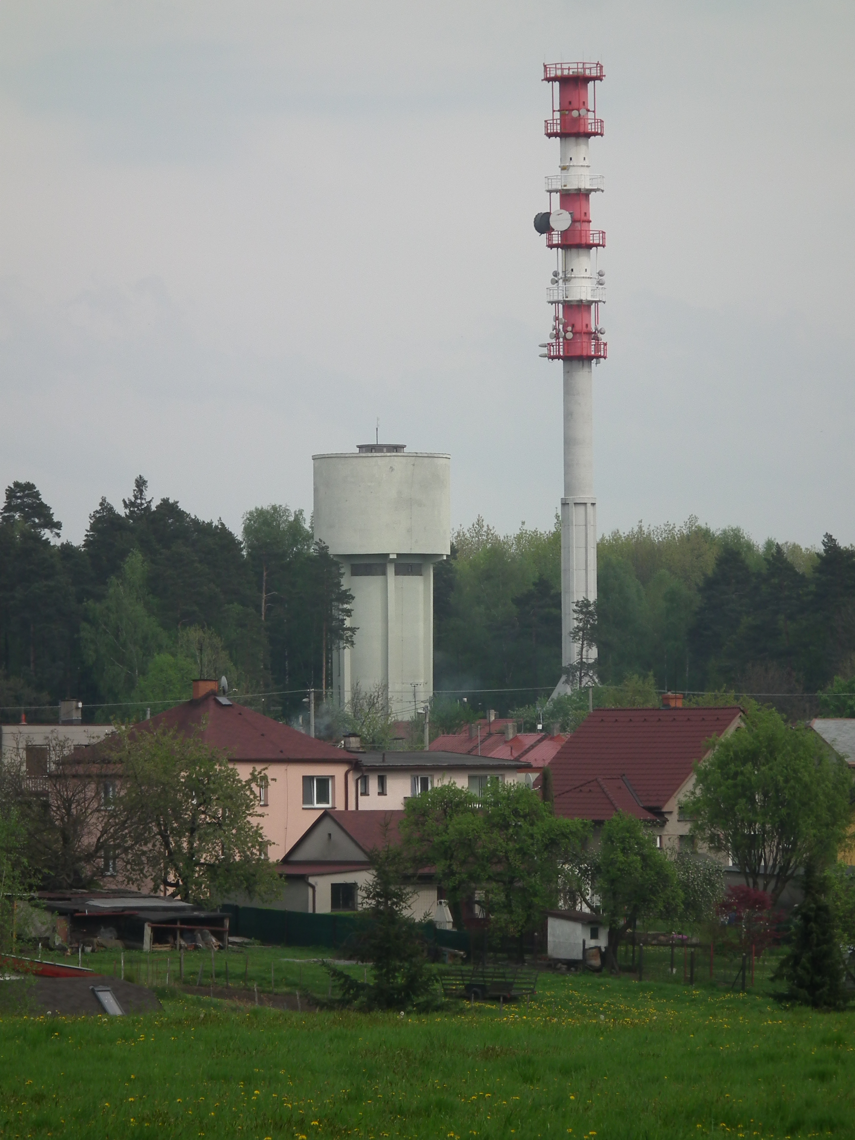 Fujifilm FinePix HS10: ultrazoom roku?