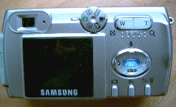 Samsung Digimax 301: třímegapixel s jednoduchou optikou