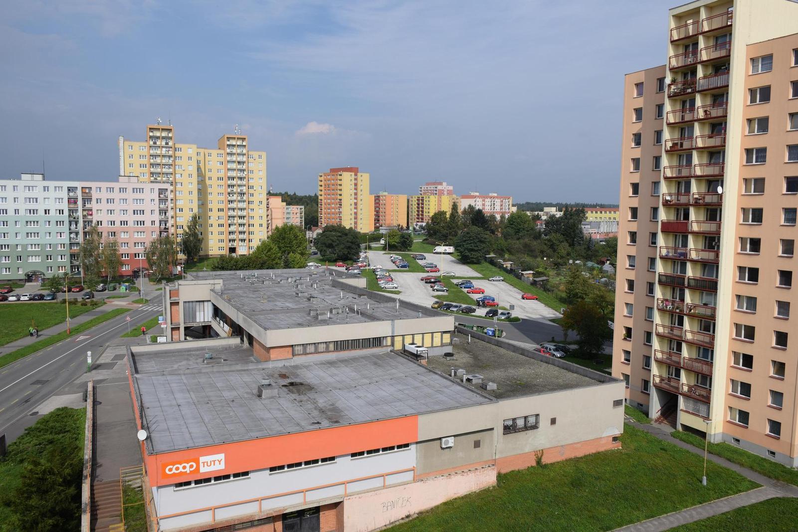 Nikon AF-S DX NIKKOR 18-140mm f/3.5-5.6G ED VR