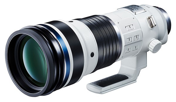 Olympus vyvíjí telezoom ED 150-400mm F4.5 TC1.25x IS