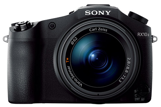 Ultrazoom Sony Cyber-shot RX10 II s vrstveným senzorem a 4K videosekvencemi