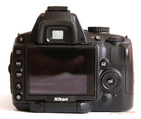 Nikon D5000: nadmíru šikovná zrcadlovka