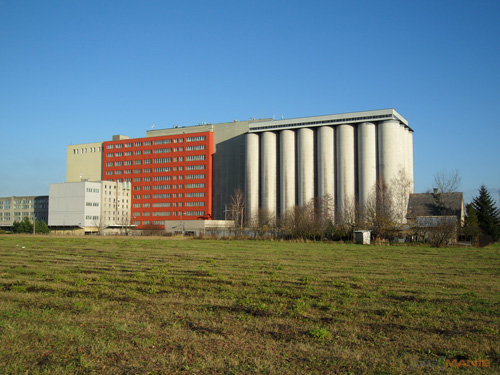 Samsung ST550: jedno LCD nestačí