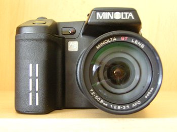 DiMAGE A1 s anti-shake systémem