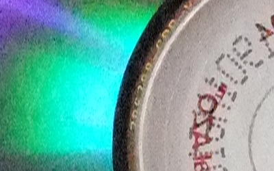 Fujifilm FinePix F300EXR: klame tělem