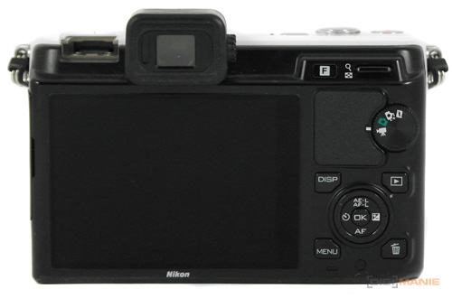 Nikon 1 V1: rychlejší než blesk