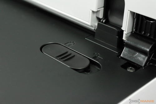 Canon CanoScan 5600F: levně na knihy i kinofilmy