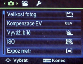 BenQ GH600 a GH700: levné překvapení