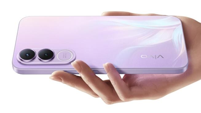 Vivo V70 FE přináší 7000mAh baterii a 200Mpx fotoaparát